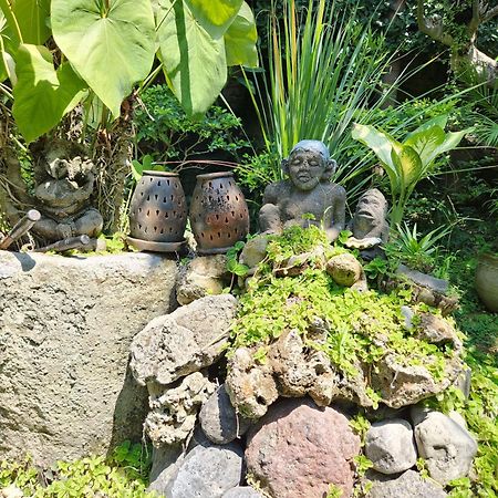 Villa Nesanur - Comfortable & Spacious Beachside Sanur Екстериор снимка