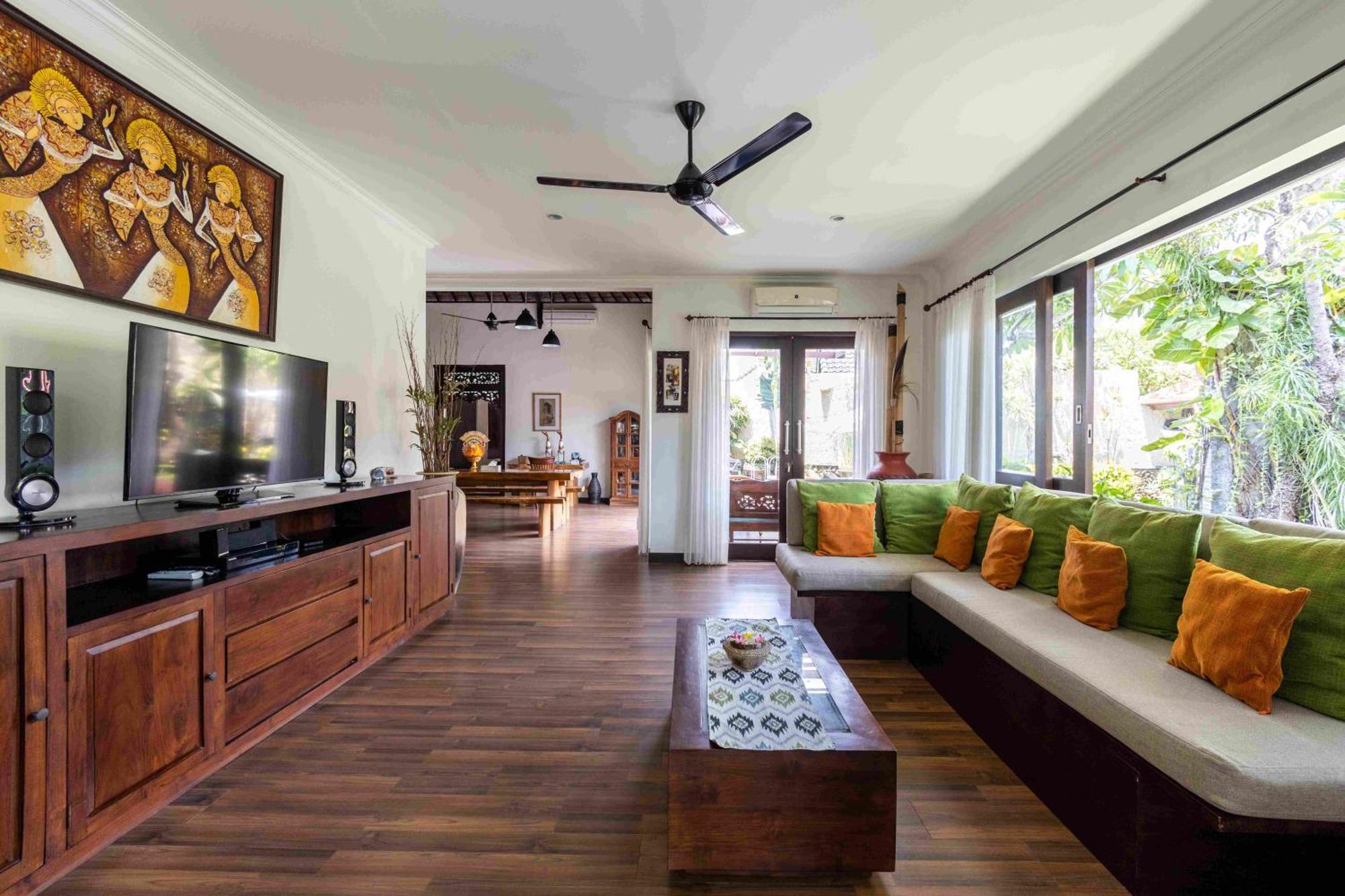 Villa Nesanur - Comfortable & Spacious Beachside Sanur Екстериор снимка