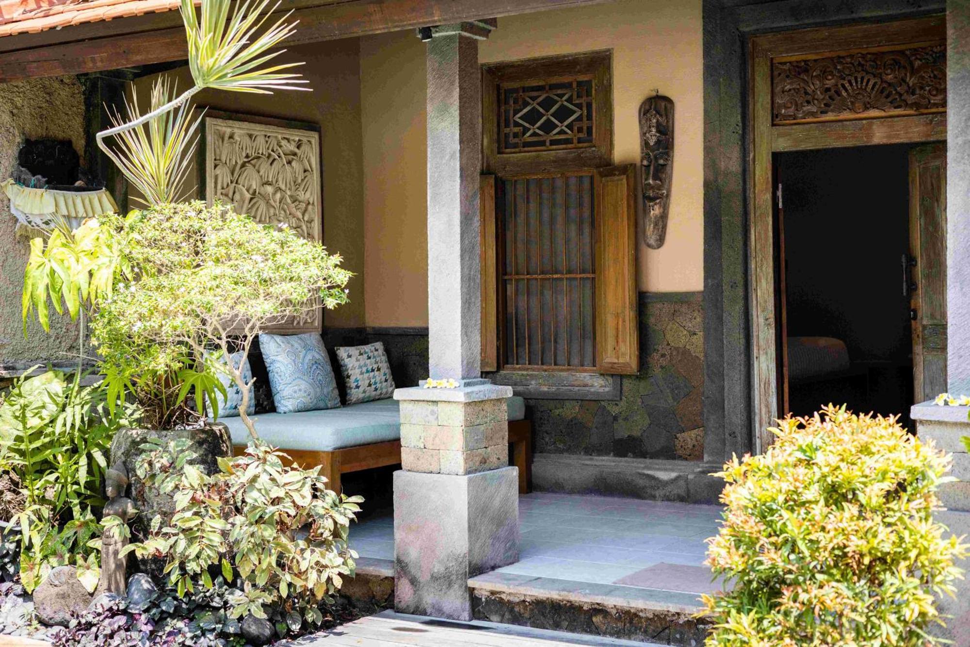 Villa Nesanur - Comfortable & Spacious Beachside Sanur Екстериор снимка